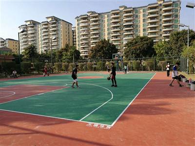 臺山僑雅花苑網(wǎng)球場